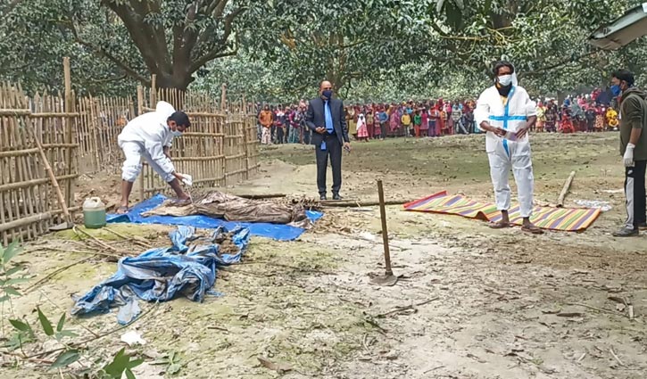 ৫ মাস পর কবর থেকে লাশ উত্তোলন ৫ মাস পর কবর থেকে লাশ উত্তোলন