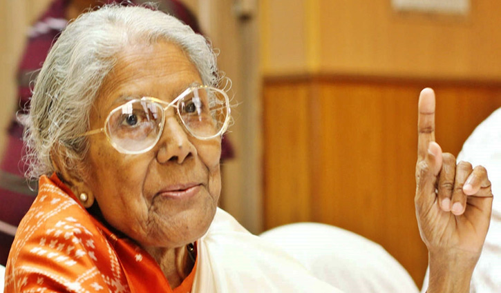 গুরুতর অসুস্থ সন্ধ্যা মুখোপাধ্যায় হাসপাতালে গুরুতর অসুস্থ সন্ধ্যা মুখোপাধ্যায় হাসপাতালে