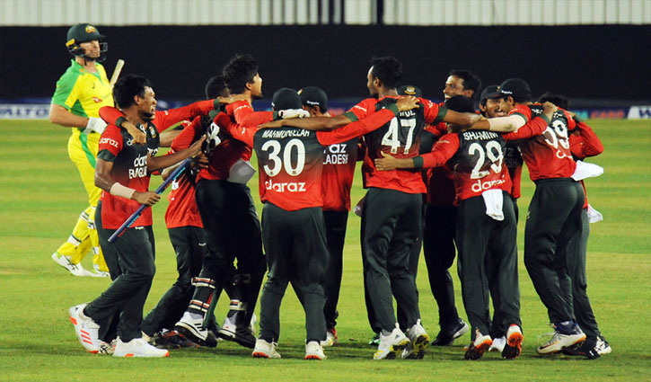 বাঘের গর্জন শুনছে বিশ্ব বাঘের গর্জন শুনছে বিশ্ব