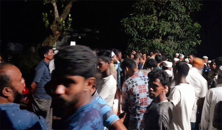 অসুস্থ মা’কে দেখা হলো না মঞ্জু বেগমের, পরিবারের ৪ জনকে হারিয়ে শোকের মাতম