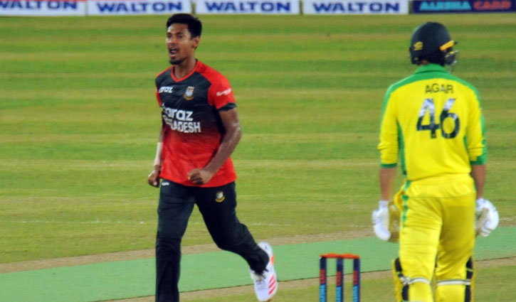 এবার শেষ চার ওভারে ওলট-পালট অস্ট্রেলিয়া! এবার শেষ চার ওভারে ওলট-পালট অস্ট্রেলিয়া!