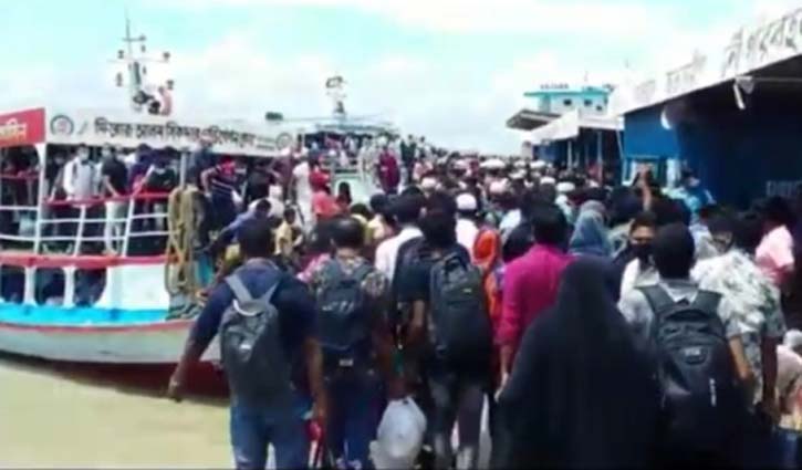 শিমুলিয়া-বাংলাবাজার নৌরুটে যাত্রী চাপ শিমুলিয়া-বাংলাবাজার নৌরুটে যাত্রী চাপ