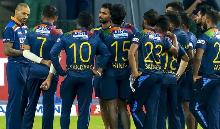 দ্রাবিড়-ধাওয়ানের সঙ্গে কী কথা হলো লঙ্কান ক্রিকেটারদের? দ্রাবিড়-ধাওয়ানের সঙ্গে কী কথা হলো লঙ্কান ক্রিকেটারদের?
