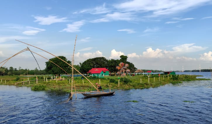 ঢাকার পাশেই মনপুরা দ্বীপ ঢাকার পাশেই মনপুরা দ্বীপ