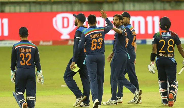 সতীর্থকে রেখে শ্রীলঙ্কা ছাড়লেন ভারতীয় ক্রিকেটাররা সতীর্থকে রেখে শ্রীলঙ্কা ছাড়লেন ভারতীয় ক্রিকেটাররা