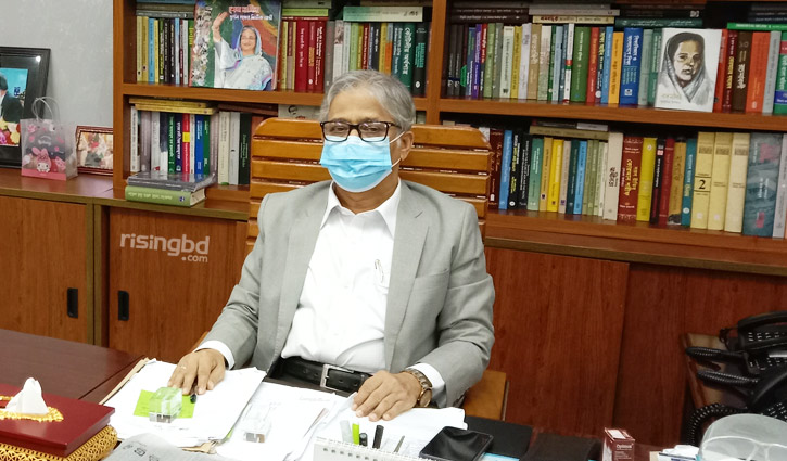 শত বছরের জন্য প্রস্তুত করতে হবে ঢাবিকে: ড. আখতারুজ্জামান শত বছরের জন্য প্রস্তুত করতে হবে ঢাবিকে: ড. আখতারুজ্জামান