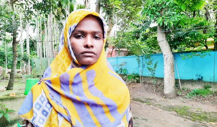 নাজমার থাকার ঘর নেই, সংসারও চলে না 