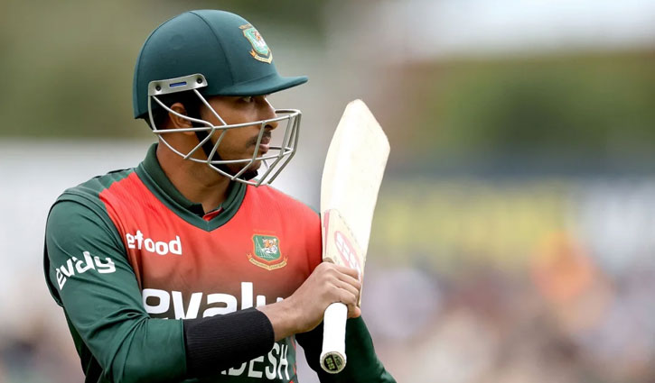 জোরাজুরি না করে অপেক্ষার সুফল পেলেন সৌম্য জোরাজুরি না করে অপেক্ষার সুফল পেলেন সৌম্য