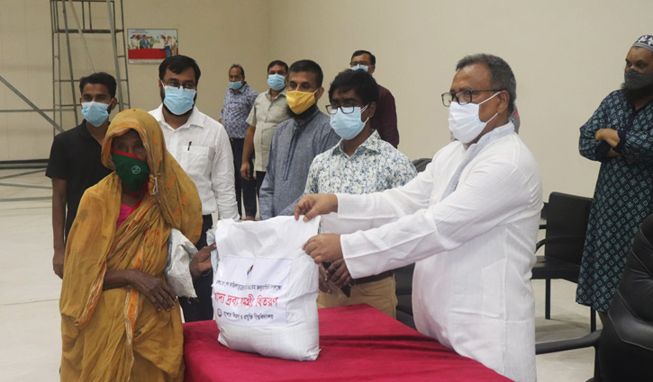 বঙ্গমাতার জন্মবার্ষিকীতে ৯১ পরবিারকে যবিপ্রবির উপহার