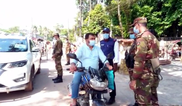কঠোর লকডাউনের প্রথম দিনের কক্সবাজারের চিত্র কঠোর লকডাউনের প্রথম দিনের কক্সবাজারের চিত্র