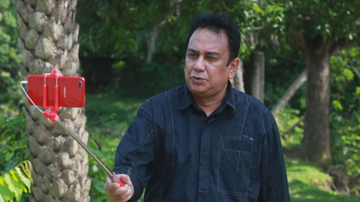 ফেসবুকে লাইভ করেই জনপ্রিয় জাহিদ হাসান! ফেসবুকে লাইভ করেই জনপ্রিয় জাহিদ হাসান!