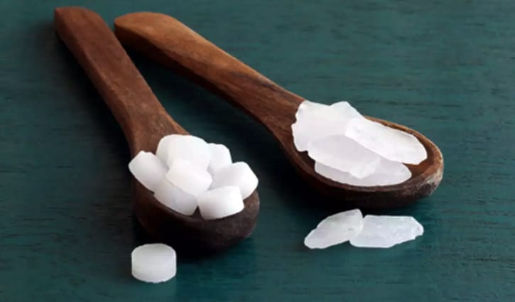 কর্পূরের যত উপকারিতা