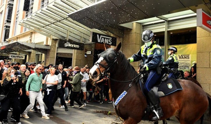 Australian city hit by anti-lockdown protests Australian city hit by anti-lockdown protests