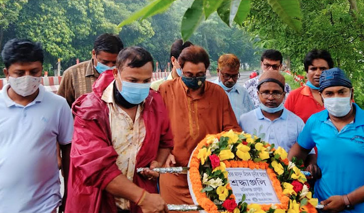 মৃত্যুবার্ষিকীতে তারেক মাসুদ-মিশুক মুনীরকে স্মরণ