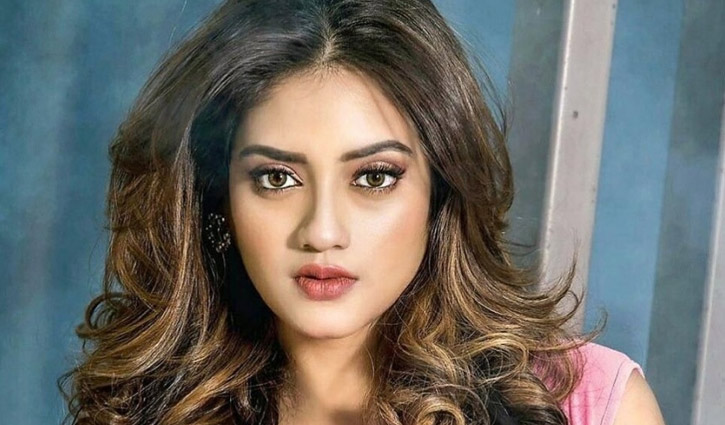 সব জল্পনার অবসান ঘটিয়ে মা হলেন নুসরাত সব জল্পনার অবসান ঘটিয়ে মা হলেন নুসরাত