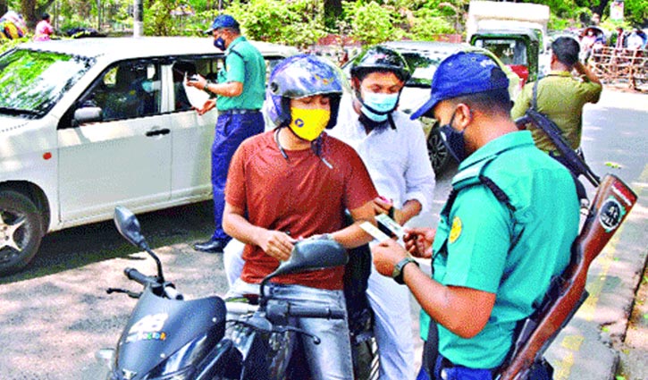 লকডাউনের একাদশ দিনে রাজধানীতে গ্রেপ্তার ৩৪৫ লকডাউনের একাদশ দিনে রাজধানীতে গ্রেপ্তার ৩৪৫