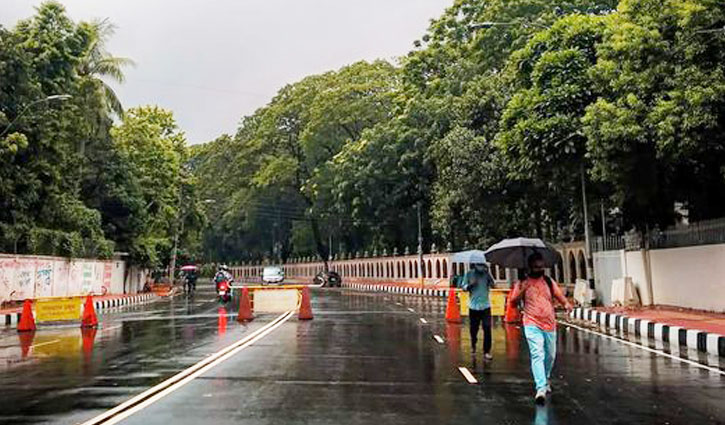 আগামী ৩ দিন বৃষ্টি বাড়তে পারে আগামী ৩ দিন বৃষ্টি বাড়তে পারে