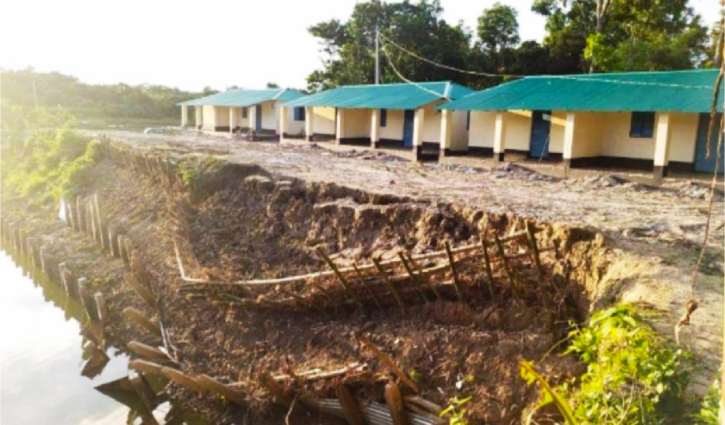 রাতের আঁধারে আশ্রয়ণ প্রকল্পের ৭টি ঘর গায়েব