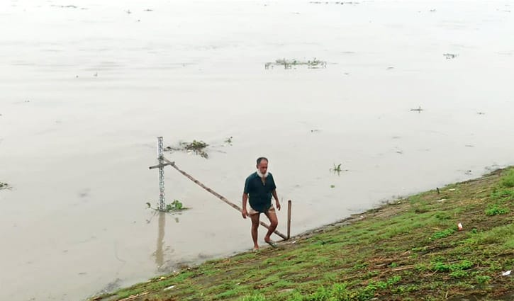 যমুনার পানি নতুন করে আর বাড়েনি