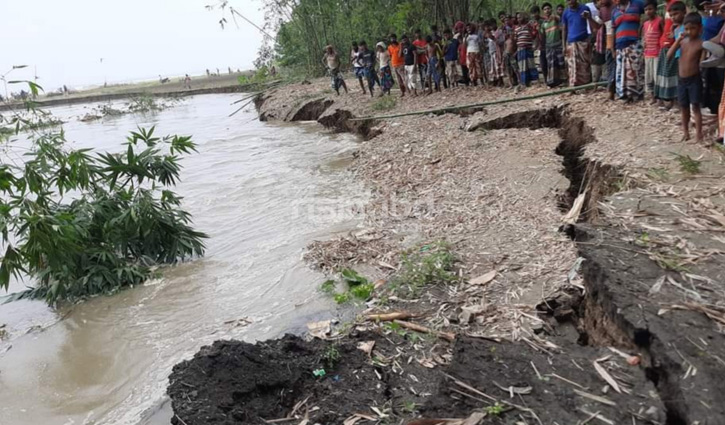 পদ্মায় ফের ভাঙন