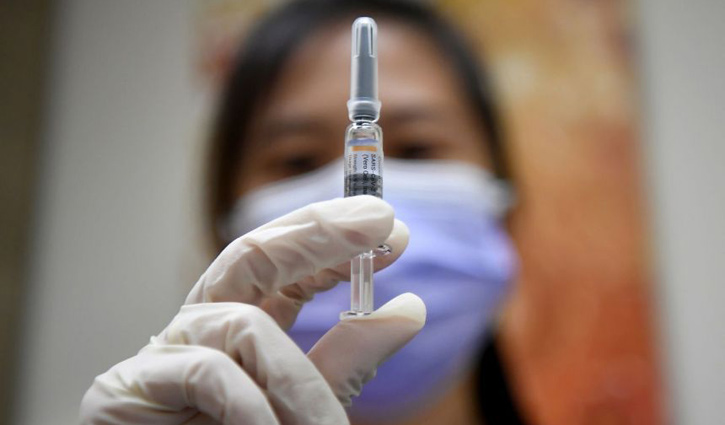 করোনার টিকাদান কর্মসূচি বছরের পর বছর চালাতে হবে