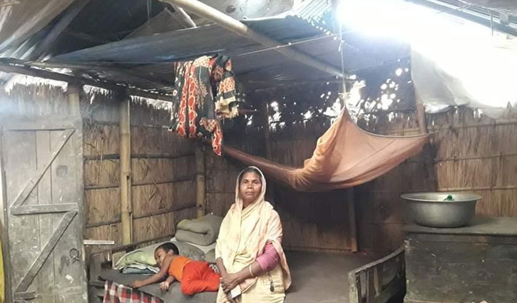 ‘কত মানুষ ঘর পায়, মুই না পাং’ ‘কত মানুষ ঘর পায়, মুই না পাং’