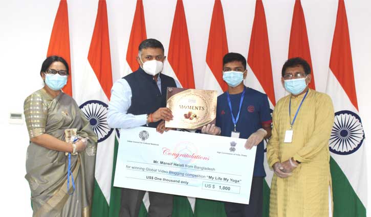 বৈশ্বিক ভিডিও ব্লগিং প্রতিযোগিতায় বাংলাদেশি তরুণের সাফল্য বৈশ্বিক ভিডিও ব্লগিং প্রতিযোগিতায় বাংলাদেশি তরুণের সাফল্য