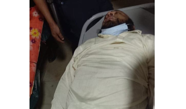 রিমান্ড মঞ্জুরের আদেশ শুনে আদালতেই জ্ঞান হারান হেফাজত নেতা রিমান্ড মঞ্জুরের আদেশ শুনে আদালতেই জ্ঞান হারান হেফাজত নেতা