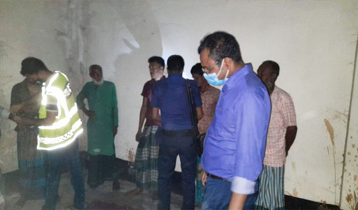 নবীগঞ্জে মা-বাবাকে মারধর করায় ছেলের কারাদণ্ড নবীগঞ্জে মা-বাবাকে মারধর করায় ছেলের কারাদণ্ড