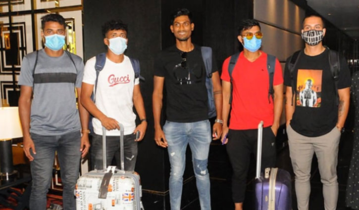 ঈদের ছুটি শেষে ক্যাম্পে বাংলাদেশের ফুটবলাররা ঈদের ছুটি শেষে ক্যাম্পে বাংলাদেশের ফুটবলাররা