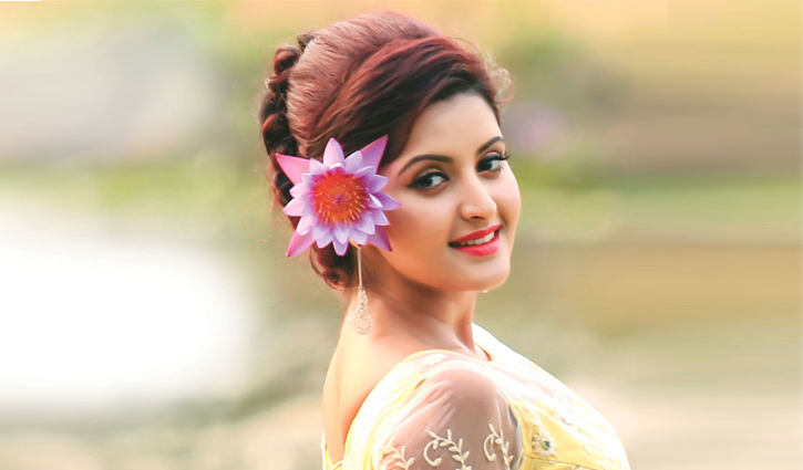 জ্বরে ভুগছেন পরীমনি জ্বরে ভুগছেন পরীমনি