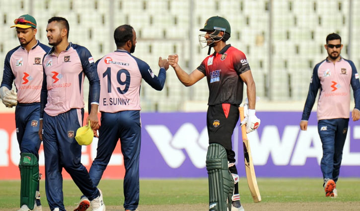 অলরাউন্ড নৈপুণ্যে মাহমুদউল্লাহ জেতালেন গাজী গ্রুপকে অলরাউন্ড নৈপুণ্যে মাহমুদউল্লাহ জেতালেন গাজী গ্রুপকে