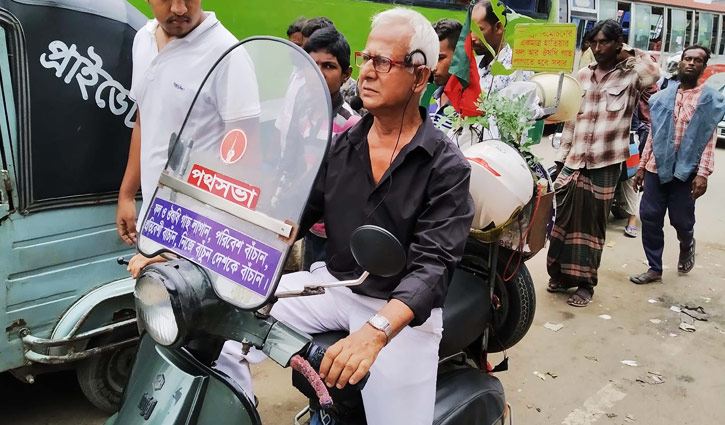 ১৮ বছর ধরে গাছ লাগাচ্ছেন মুক্তিযোদ্ধা সাদেক ১৮ বছর ধরে গাছ লাগাচ্ছেন মুক্তিযোদ্ধা সাদেক