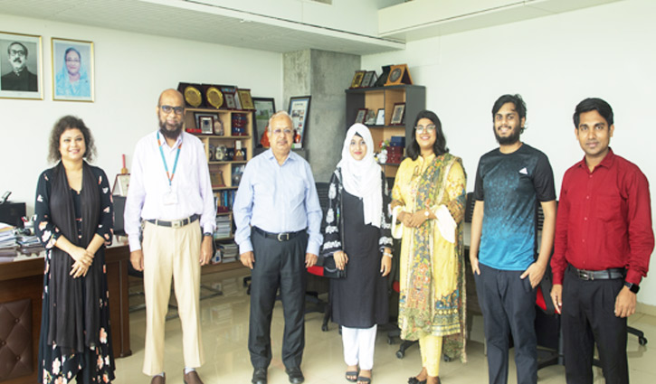 ইউআইইউর ৩ শিক্ষার্থী পেলো কানাডার স্কলারশিপ ইউআইইউর ৩ শিক্ষার্থী পেলো কানাডার স্কলারশিপ