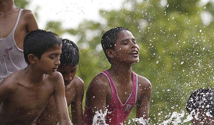 গরম কমতে পারে আজ গরম কমতে পারে আজ