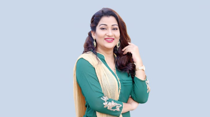 দীপা খন্দকারের তৃতীয় ইনিংস দীপা খন্দকারের তৃতীয় ইনিংস