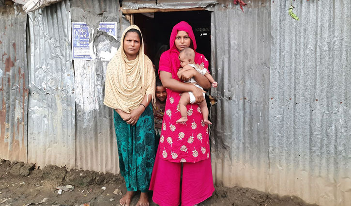 মুক্তিযোদ্ধার মেয়েদের মানবেতর জীবন মুক্তিযোদ্ধার মেয়েদের মানবেতর জীবন