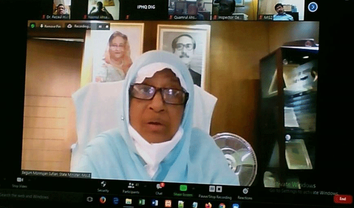 ‘লকডাউনে শ্রমিকদের সর্বোচ্চ নিরাপত্তা দিতে হবে’ ‘লকডাউনে শ্রমিকদের সর্বোচ্চ নিরাপত্তা দিতে হবে’