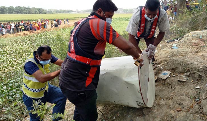 ড্রামের ভেতরে মিললো তরুণীর লাশ ড্রামের ভেতরে মিললো তরুণীর লাশ