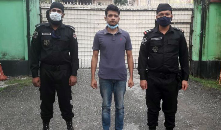 অনলাইনে পণ্য ব্যবসার নামে প্রতারণা, আটক ১ অনলাইনে পণ্য ব্যবসার নামে প্রতারণা, আটক ১