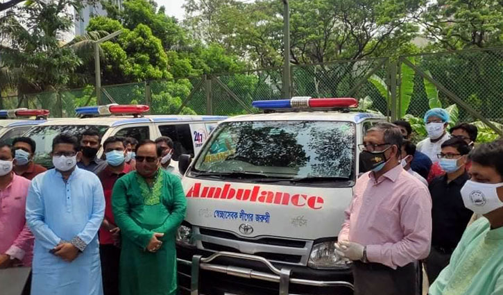 ধর্ম নিয়ে যারা রাজনীতি করে তারা ভয়ঙ্কর: বাহাউদ্দিন নাছিম ধর্ম নিয়ে যারা রাজনীতি করে তারা ভয়ঙ্কর: বাহাউদ্দিন নাছিম