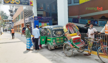 যানবাহন সংকটে ভোগান্তিতে রোগী-স্বজনরা যানবাহন সংকটে ভোগান্তিতে রোগী-স্বজনরা