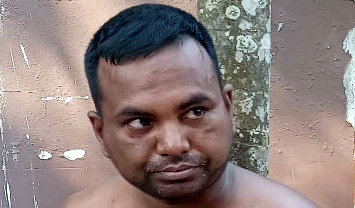 কুষ্টিয়ায় শিক্ষকের বিরুদ্ধে ছাত্রের মা-বোনকে কোপানোর অভিযোগ কুষ্টিয়ায় শিক্ষকের বিরুদ্ধে ছাত্রের মা-বোনকে কোপানোর অভিযোগ