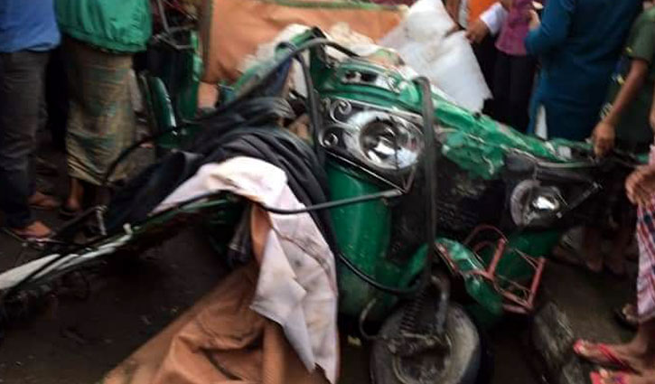 সিলেটে বাসের ধাক্কায় নিহত ২ সিলেটে বাসের ধাক্কায় নিহত ২