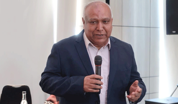 ইউনাইটেড এয়ারওয়েজের বিনিয়োগকারীদের সতর্ক থাকতে হবে: কাজী ওয়াহিদ