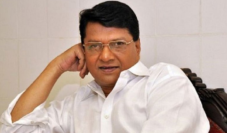 বাসায় ফিরলেন নায়ক আলমগীর বাসায় ফিরলেন নায়ক আলমগীর