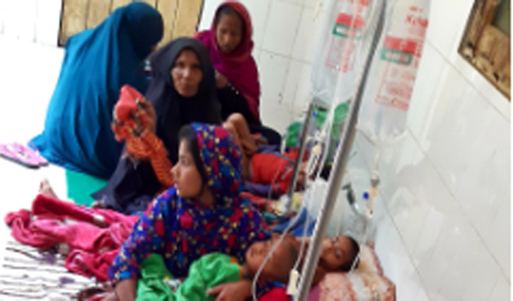 ভোলায় বেড়েই চলেছে ডায়রিয়া রোগী ভোলায় বেড়েই চলেছে ডায়রিয়া রোগী