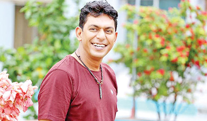 ‘তারকাদের নাম ভাঙিয়ে প্রোডাকশন বিক্রি বন্ধ হোক’ ‘তারকাদের নাম ভাঙিয়ে প্রোডাকশন বিক্রি বন্ধ হোক’