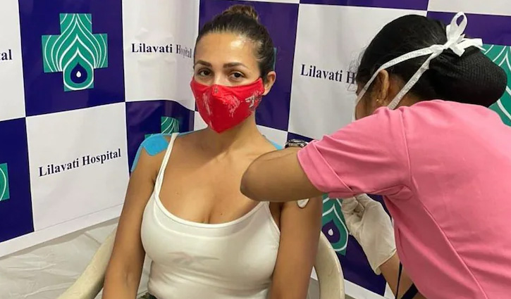 করোনার টিকা নিলেন মালাইকা