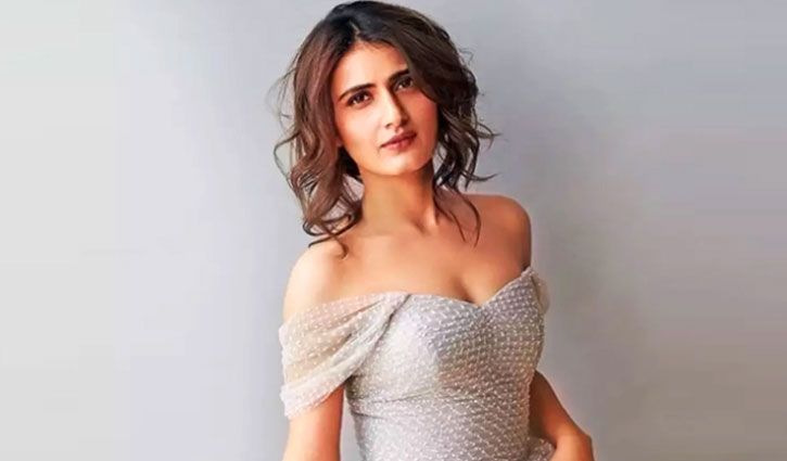 Bollywood actress Fatima Sana tests positive for Covid-19